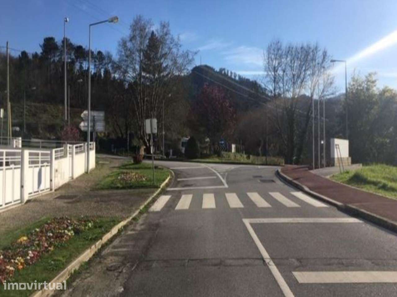 Terreno com 5.200 m² nas Termas de São Pedro do Sul - Grande imagem: 3/5