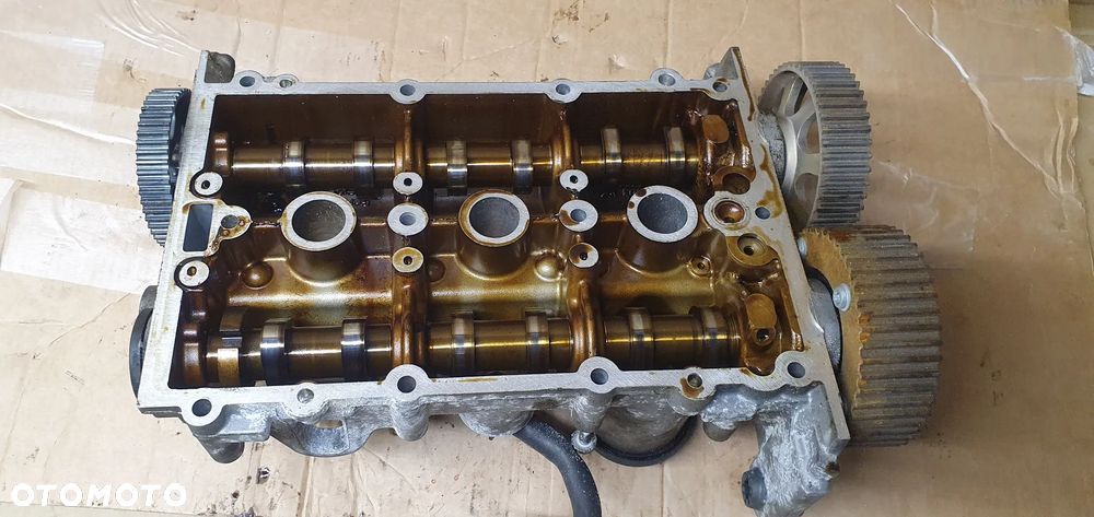 Pokrywa zaworów dekiel wałki rozrządu VW UP 1.0 04C103479 - 7