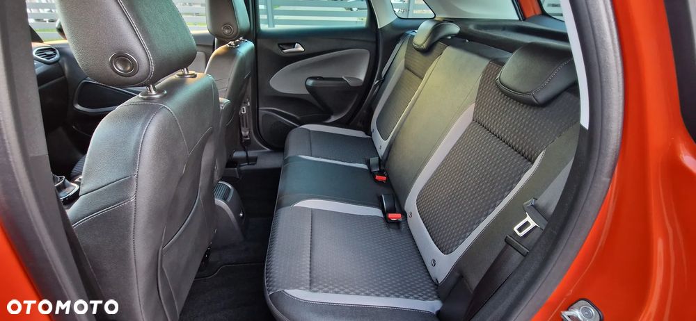 Opel Crossland X 1.2 T Design Line S&S - 7