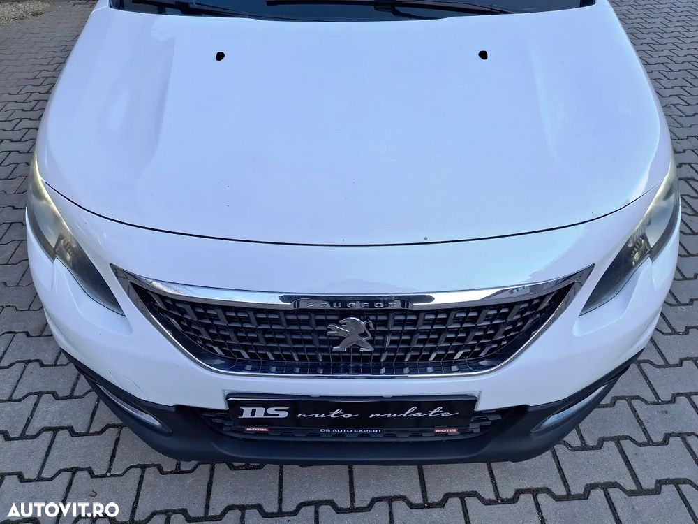 Peugeot 2008 1.5 BlueHDI FAP Active - 24