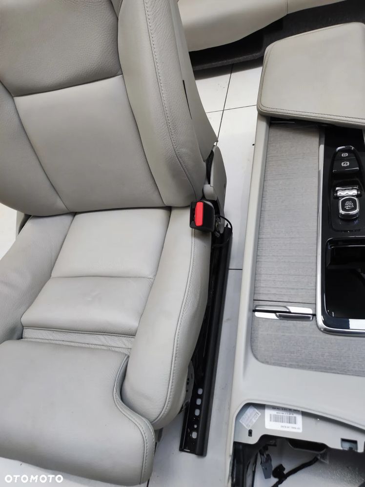 WNĘTRZE FOTELE KANAPA BOCZKI TAPICERKA EU VOLVO XC60 II 2 - 7
