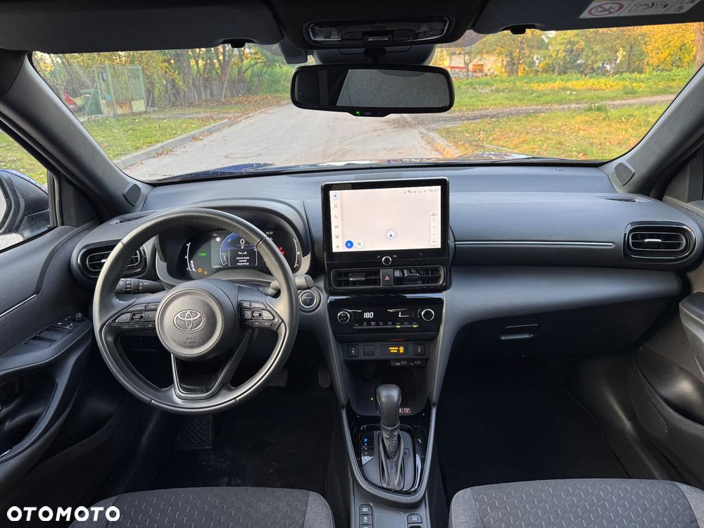 Toyota Yaris Hybrid 1.5 Style - 9
