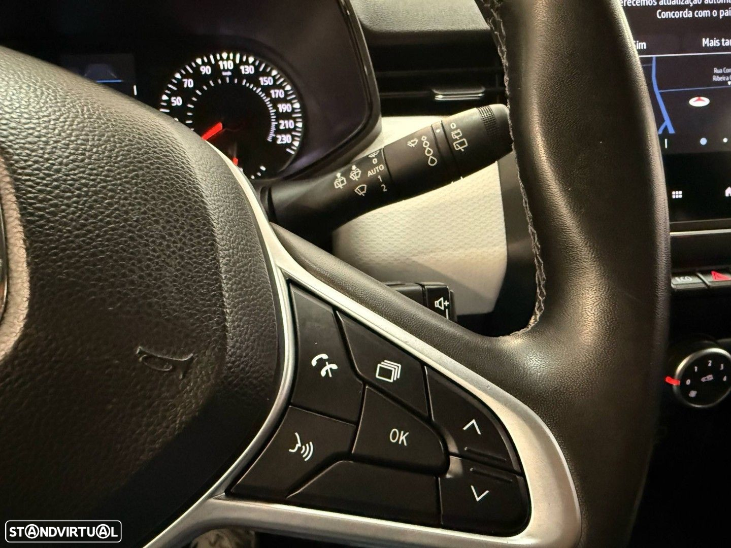 Renault Clio 1.0 TCe Limited Bi-Fuel - 16