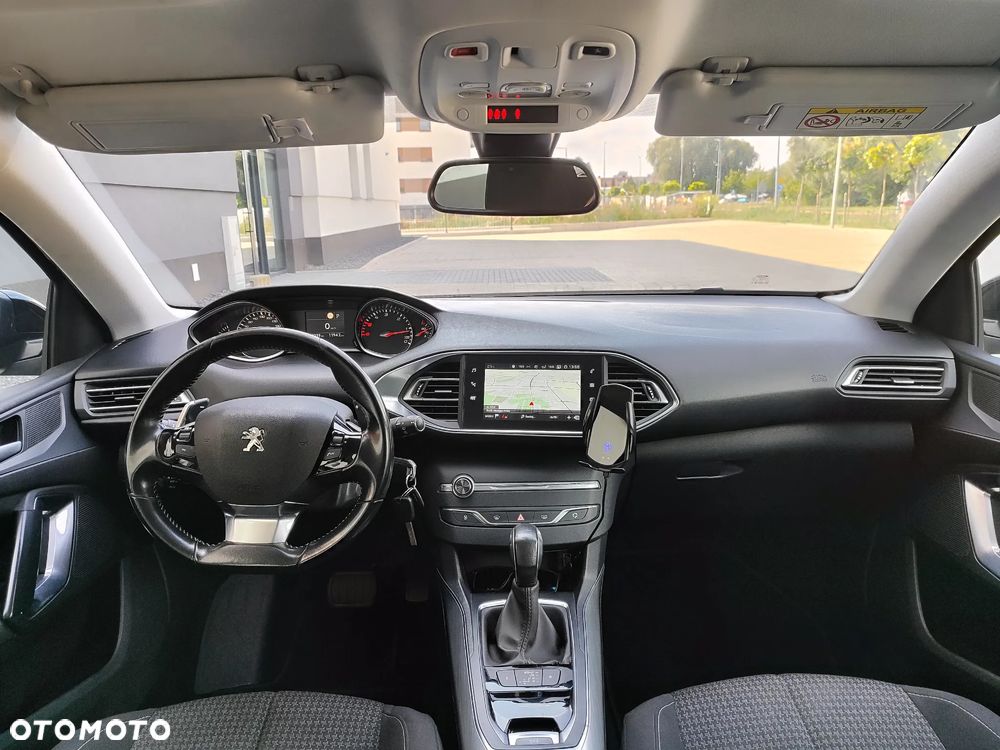Peugeot 308 BlueHDi 130 EAT6 Stop & Start Active - 10