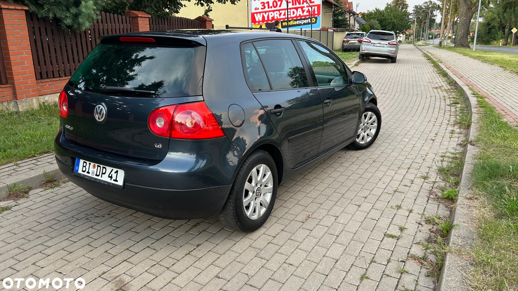 Volkswagen Golf 1.6 Comfortline - 6
