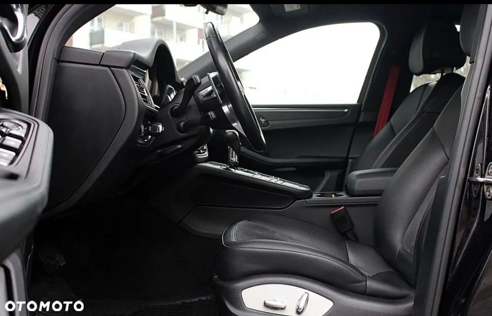Porsche Macan - 14