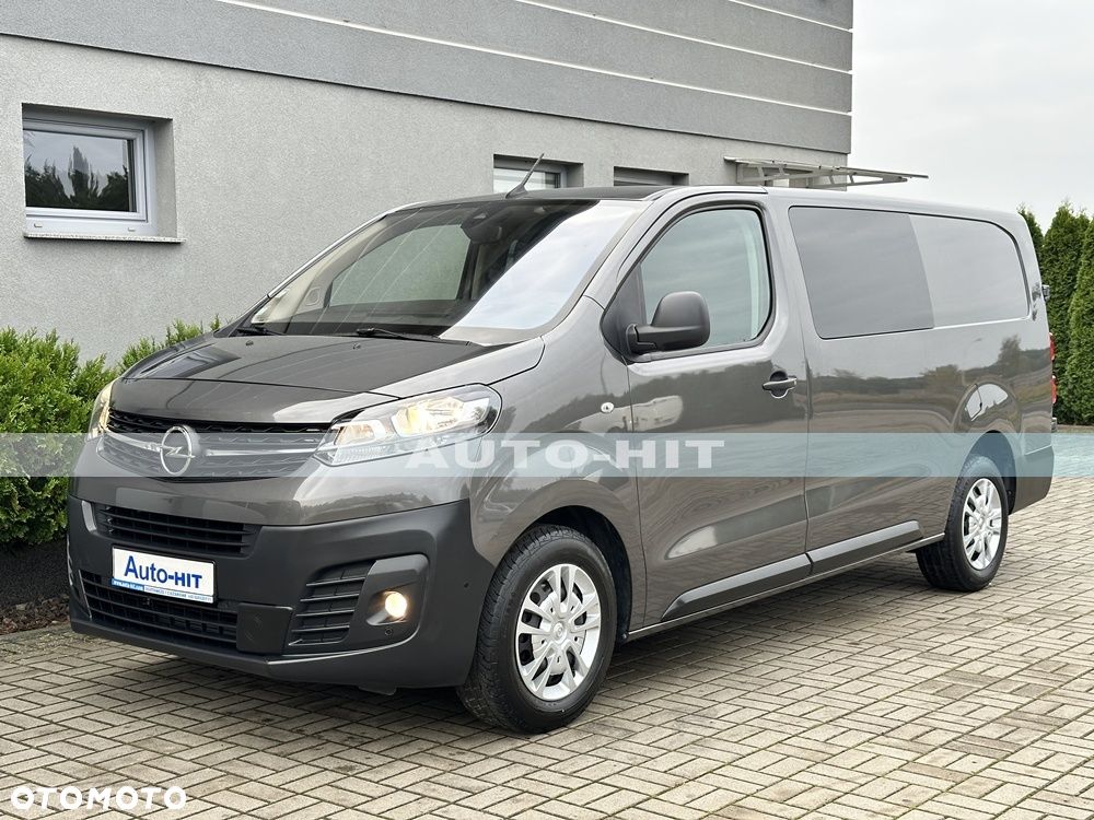 Opel Vivaro - 11