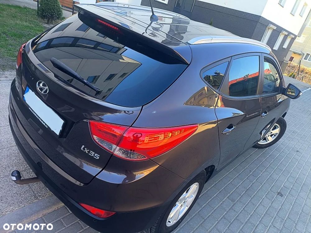 Hyundai ix35 blue 1.6 2WD Finale - 9