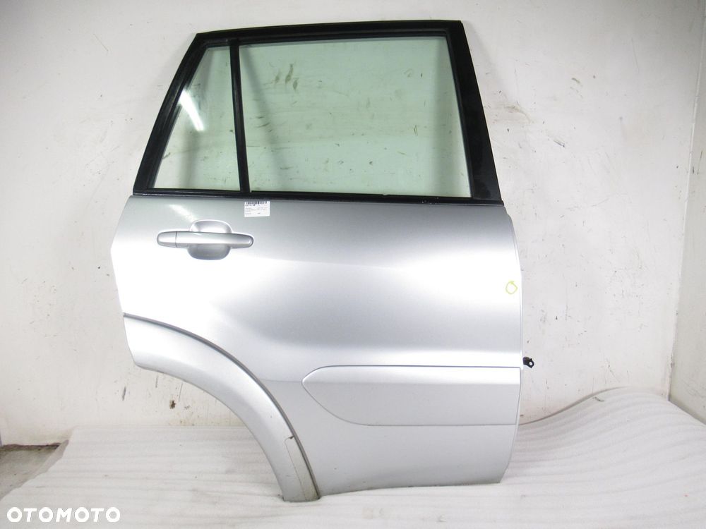 DRZWI PRAWY TYŁ TOYOTA RAV 4 II 1D4 - 1