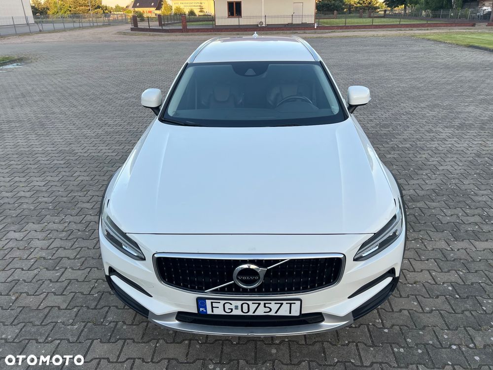Volvo V90 - 4