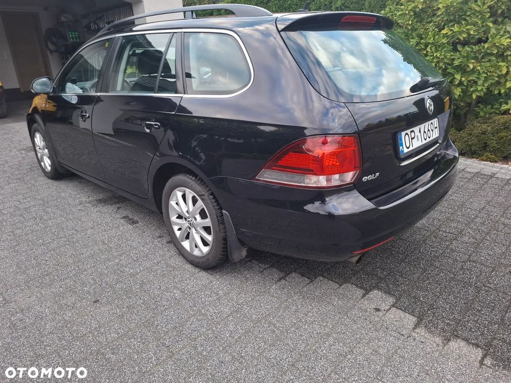 Volkswagen Golf 2010 photo 3