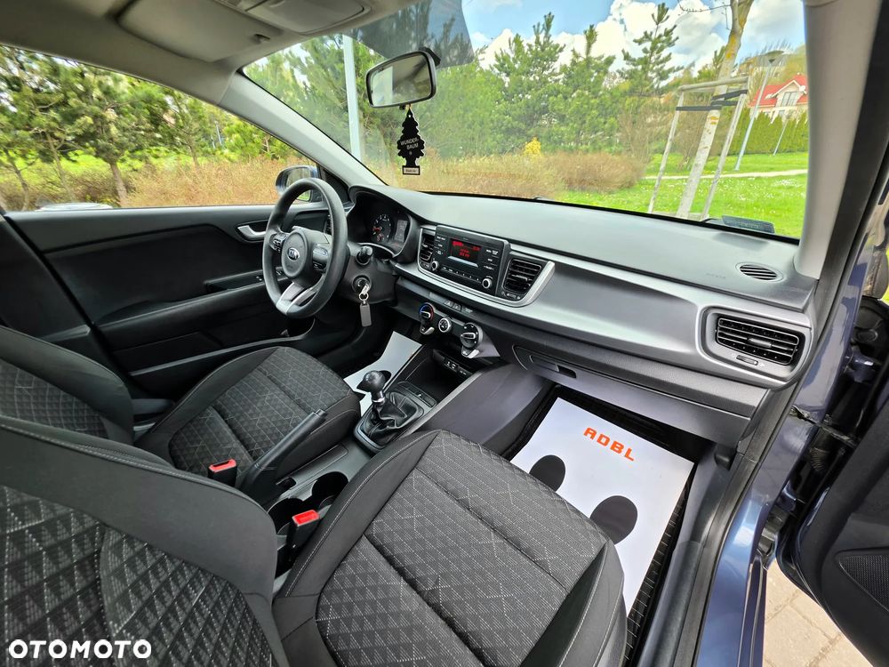 Kia Rio 1.2 Attract - 24