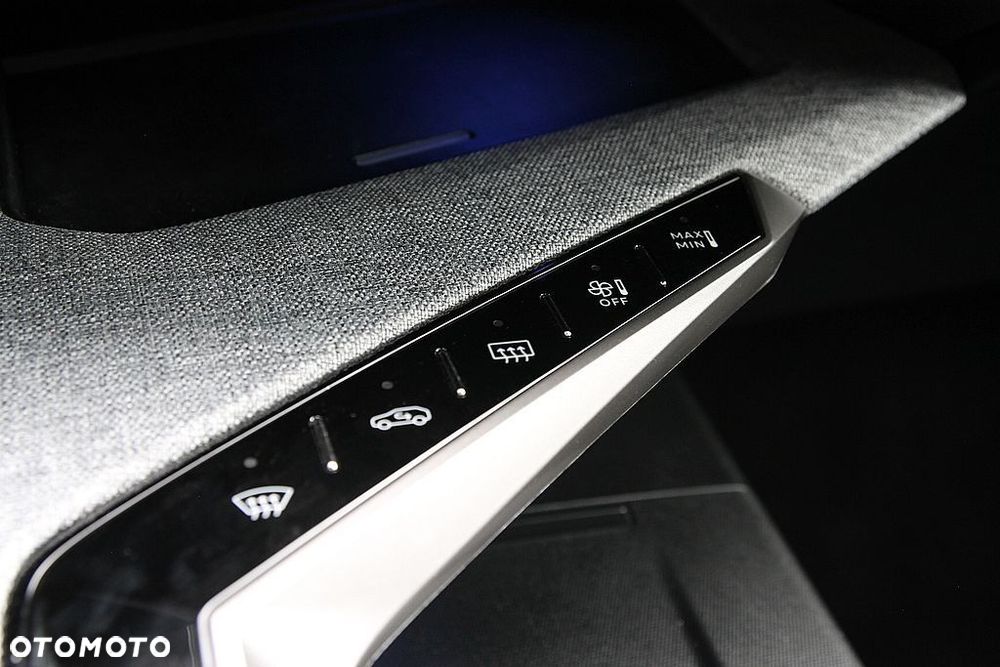 Peugeot 5008 1.6 PHEV 225 GT S e-DCS7 - 23