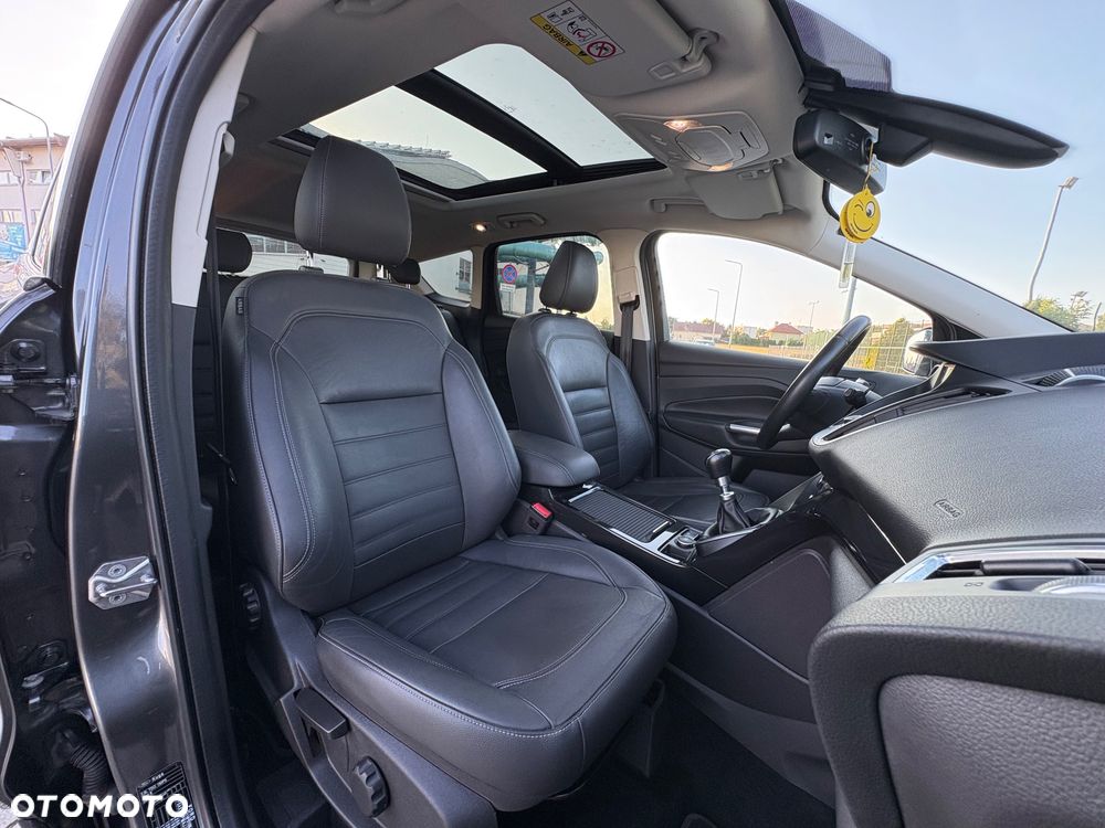 Ford Kuga 2.0 TDCi 4x2 Titanium - 26
