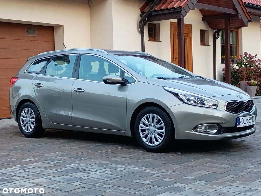 Kia Ceed - 3