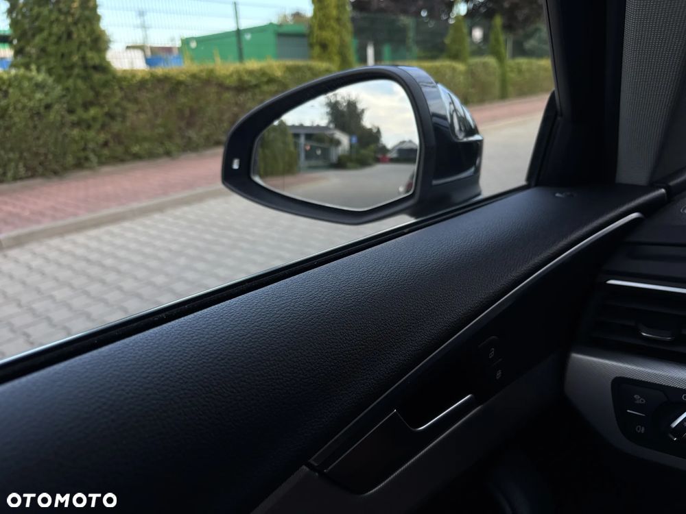 Audi A4 Avant 35 TFSI S tronic design - 23