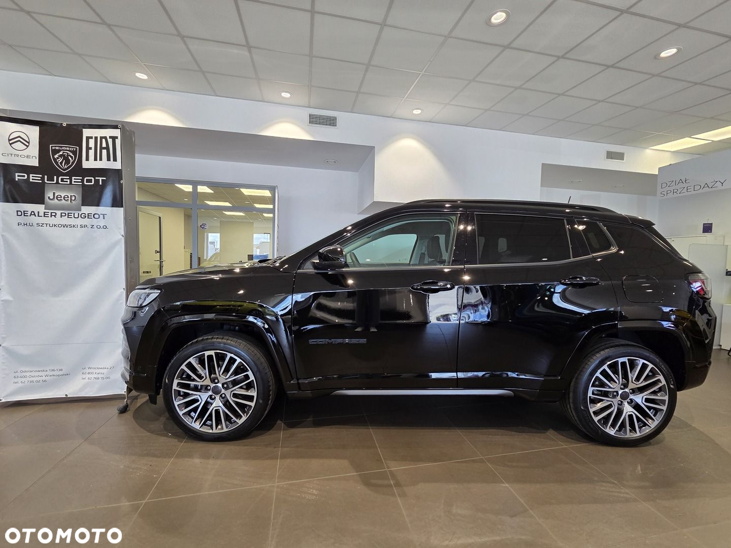 Jeep Compass - 4