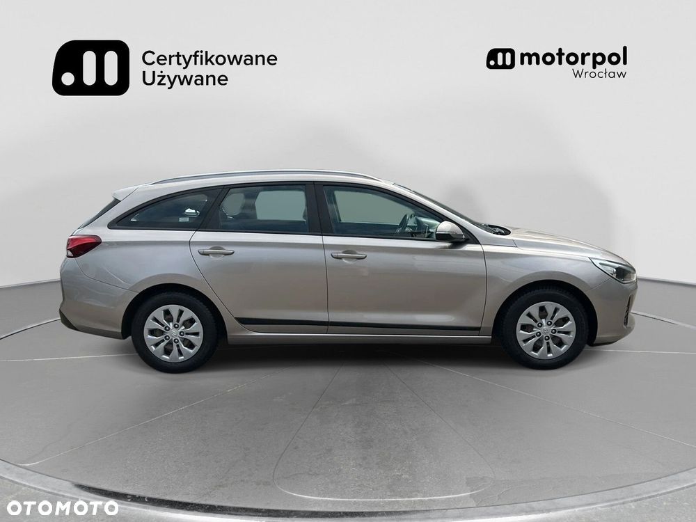 Hyundai i30 1.4 Classic + - 15