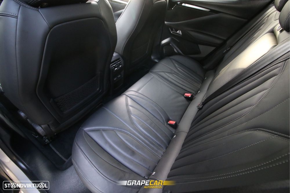 DS DS4 E-Tense Performance Line EAT8 - 12