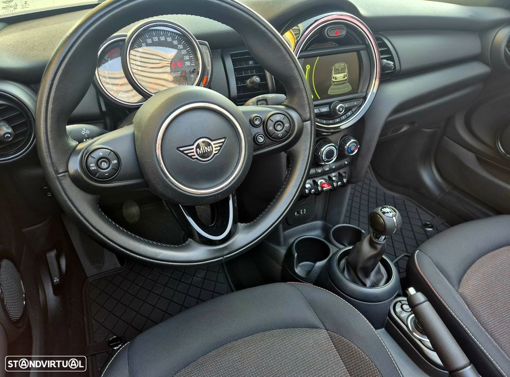 MINI Cabrio One JCW - 33