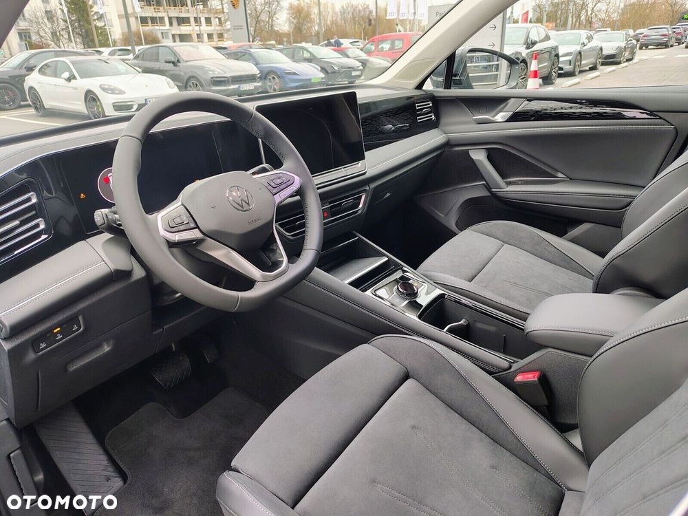 Volkswagen Tiguan 1.5 eTSI Elegance DSG - 11