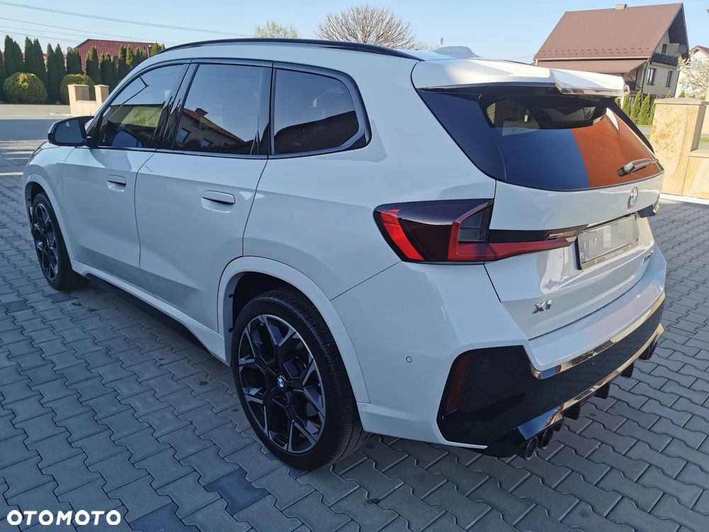 BMW X1 - 4