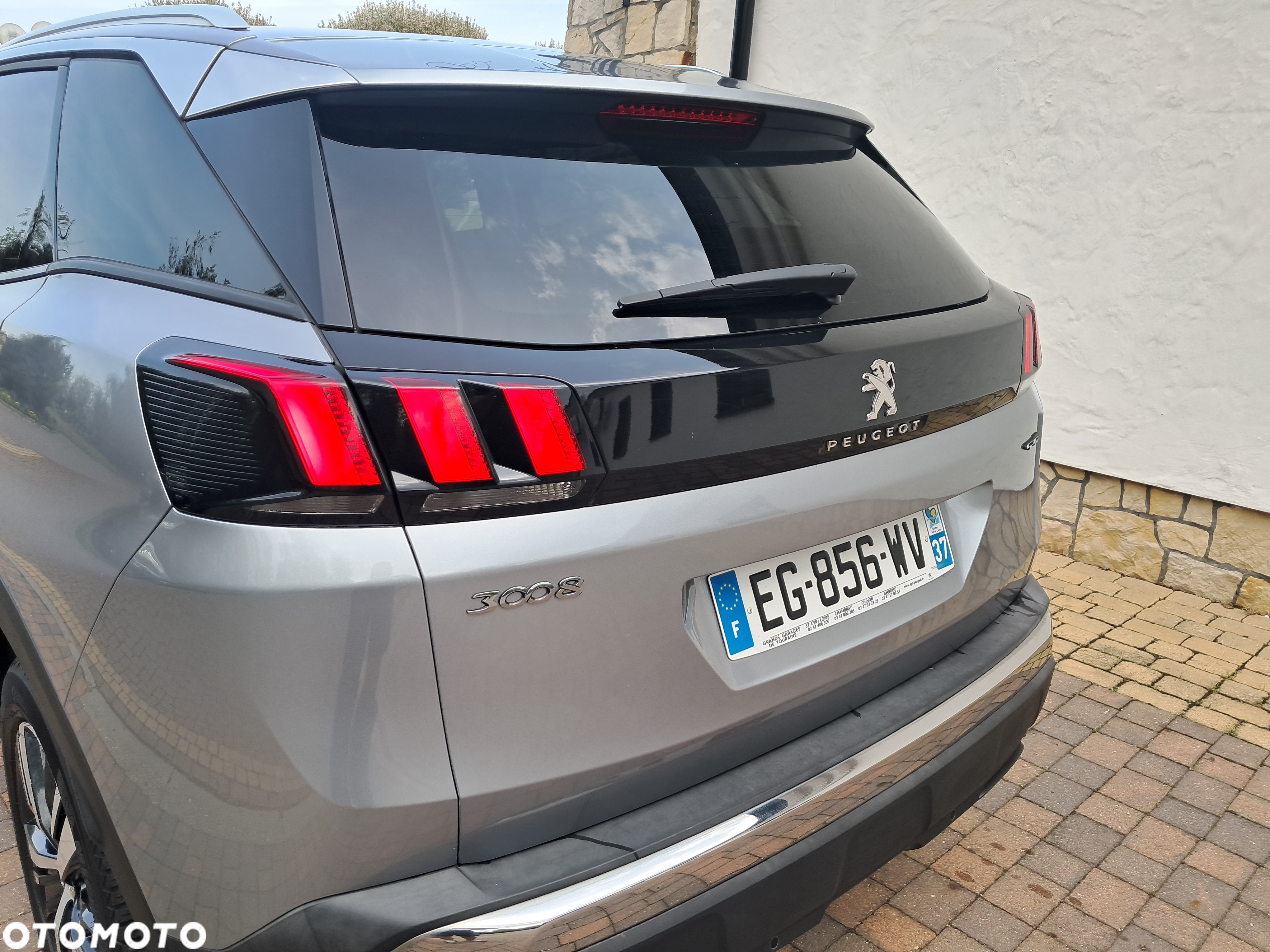 Peugeot 3008 HDi FAP 150 Platinum - 11