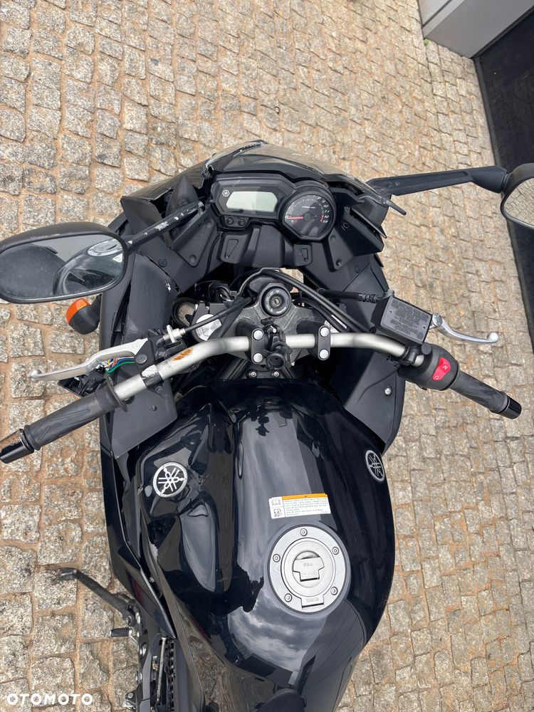 Yamaha XJ - 3