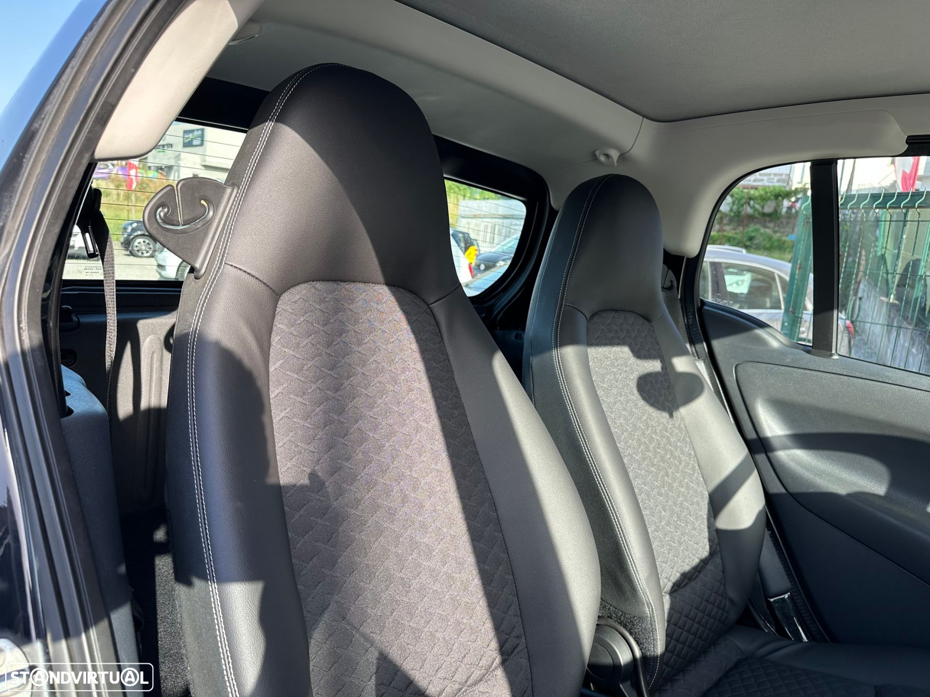 Smart ForTwo Coupé 0.8 cdi Pure 54 - 25