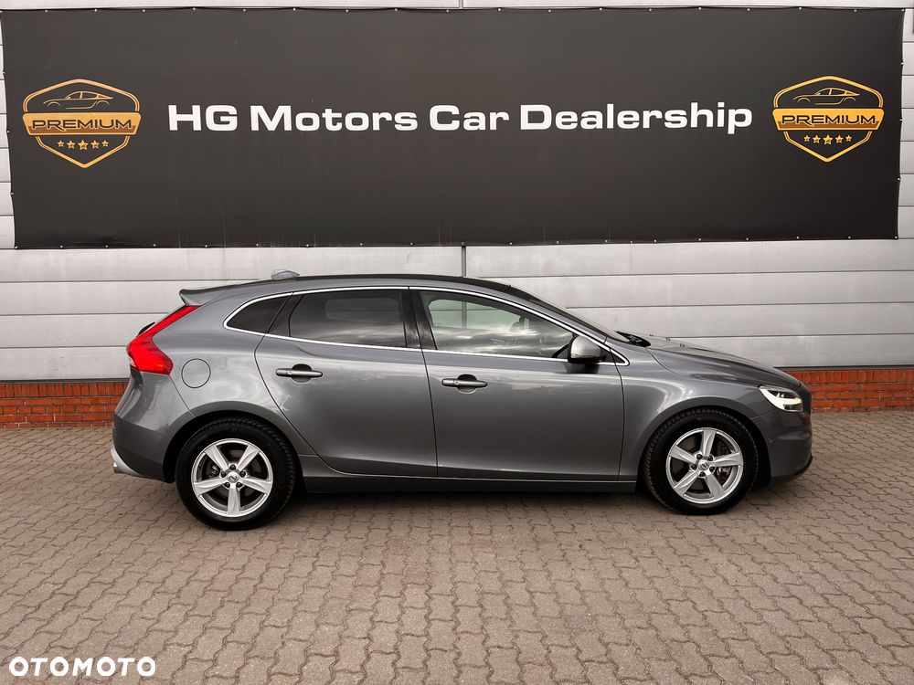 Volvo V40 T3 Geartronic RDesign - 16