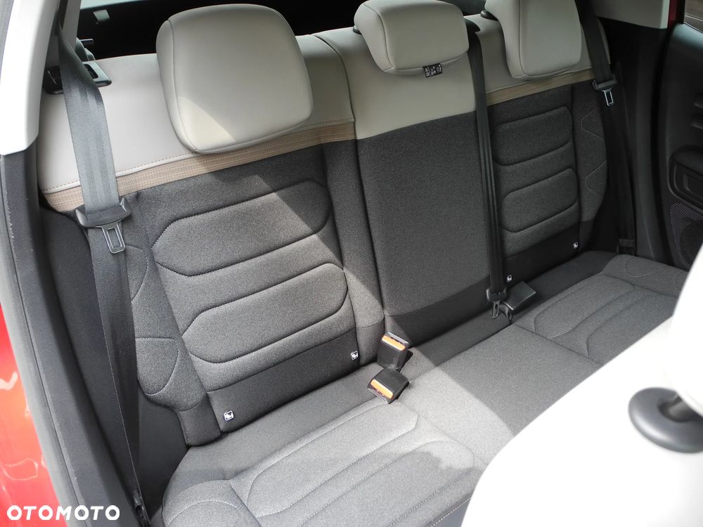 Citroën C3 1.2 PureTech Shine - 21