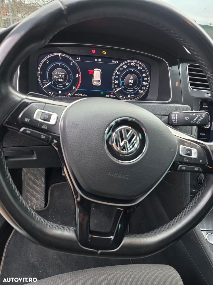 Volkswagen Golf 1.6 TDI DSG Highline - 6