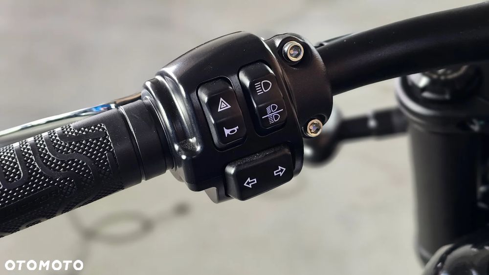 QJMOTOR SRV 600V - 15