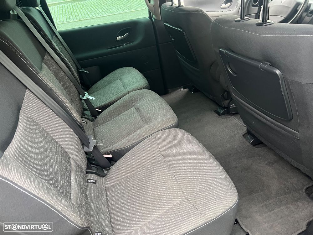 Renault Espace 2.0 dCi SE Travel 7L - 16