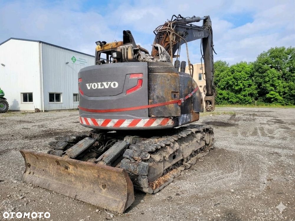 Volvo ECR145DL - 7
