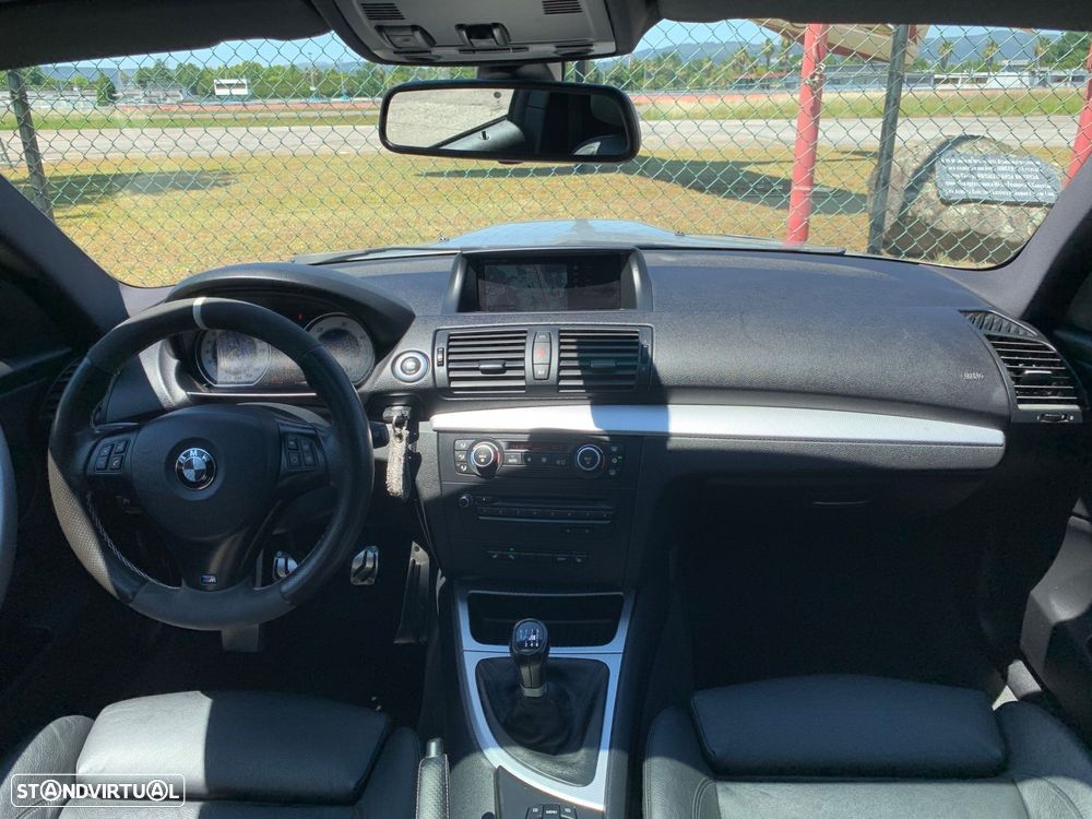 BMW 123 d Coupe - 15