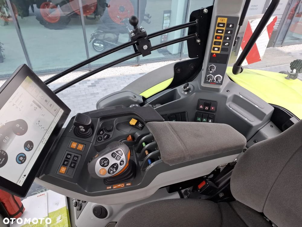 Claas Axion 870 CMATIC - 11