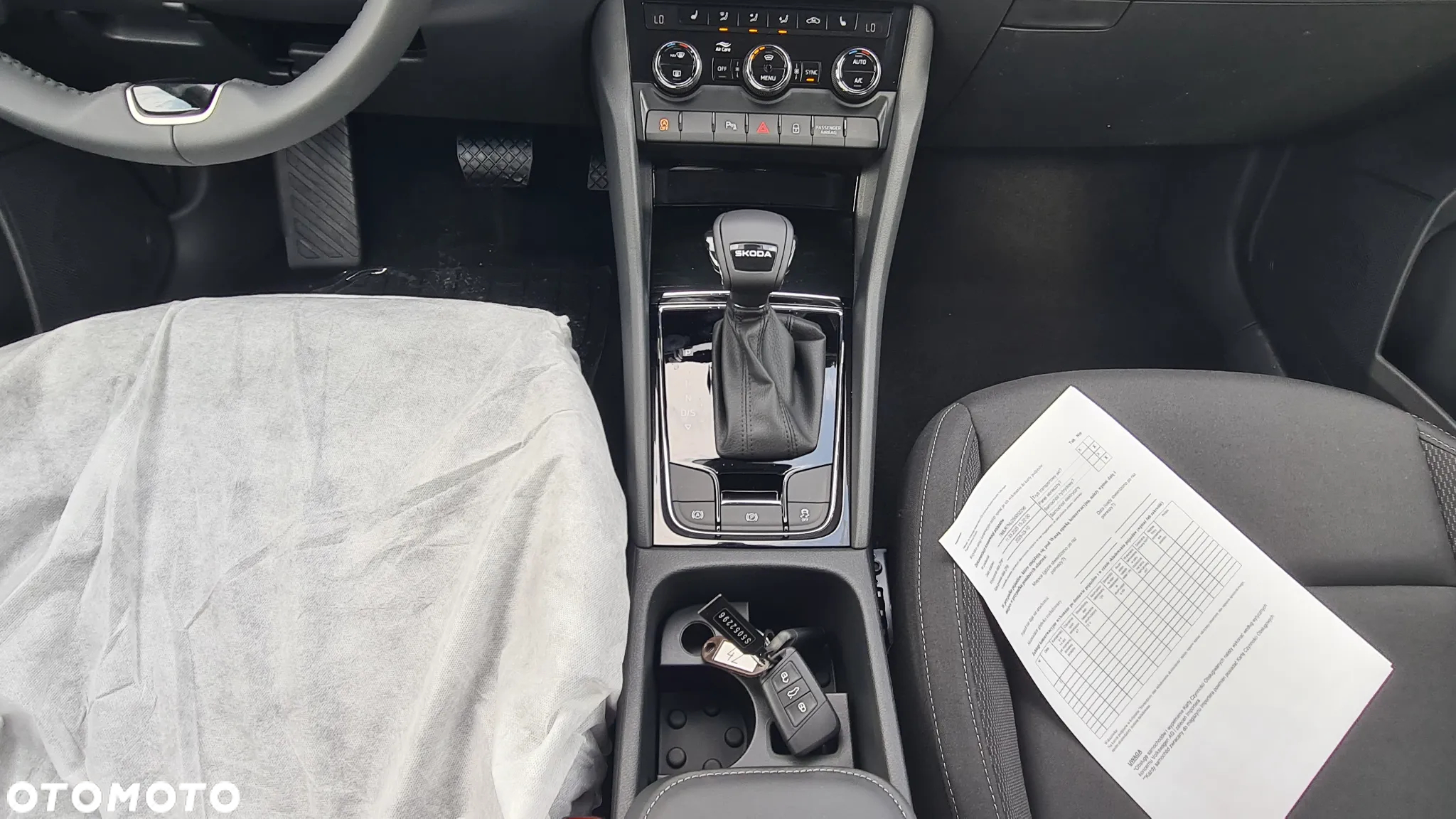 Skoda Karoq 1.5 TSI ACT Edition 130 DSG - 13