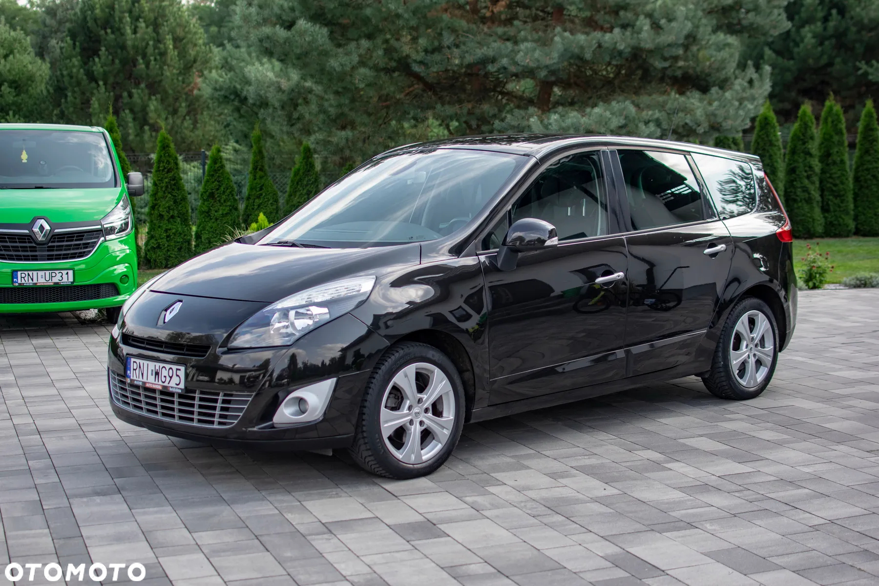 Renault Scenic - 8