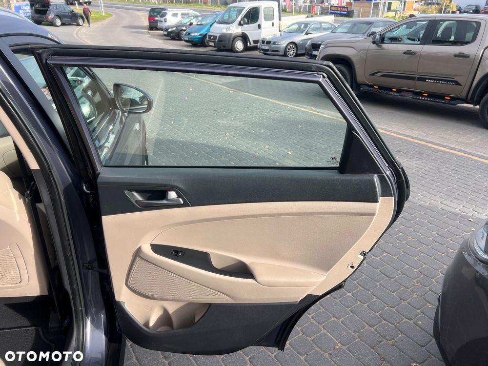 Hyundai Tucson - 24