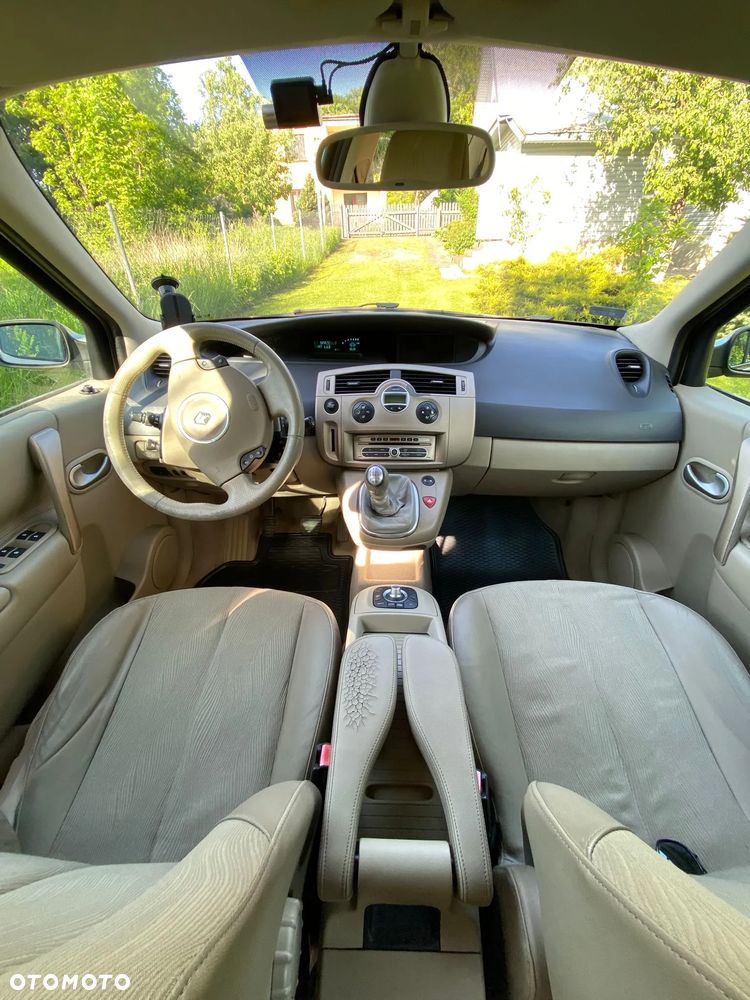 Renault Scenic 1.9 dCi Luxe Privilege - 14