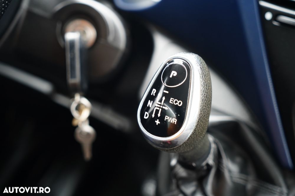 Iveco DAILY 70-180 / BASCULATOR SPATE 2.8 M / MTA: 7.0 T / BLOCARE PUNȚI / DUBLU / HI-MATIC - 32