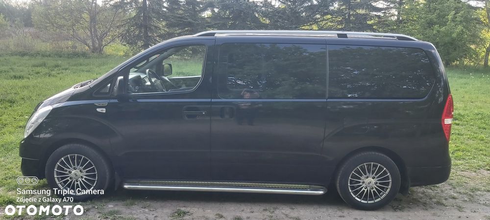 Hyundai H-1 Starex - 4