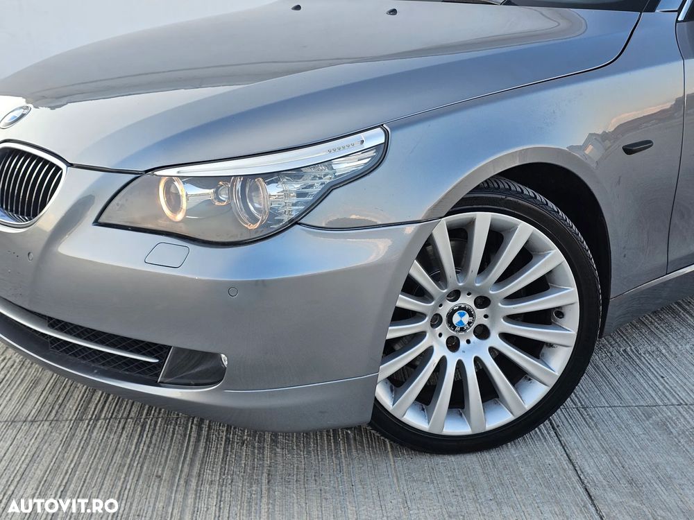 BMW Seria 5 525d Edition Exclusive - 13