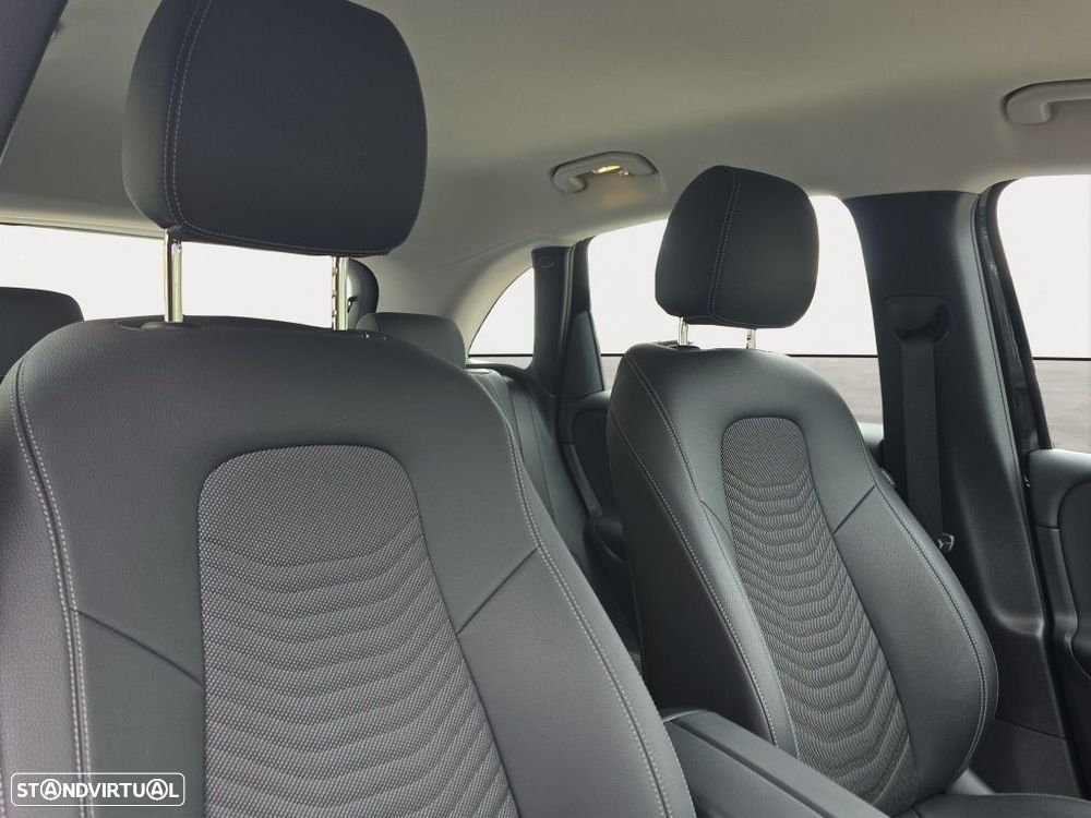Mercedes-Benz B 180 - 15