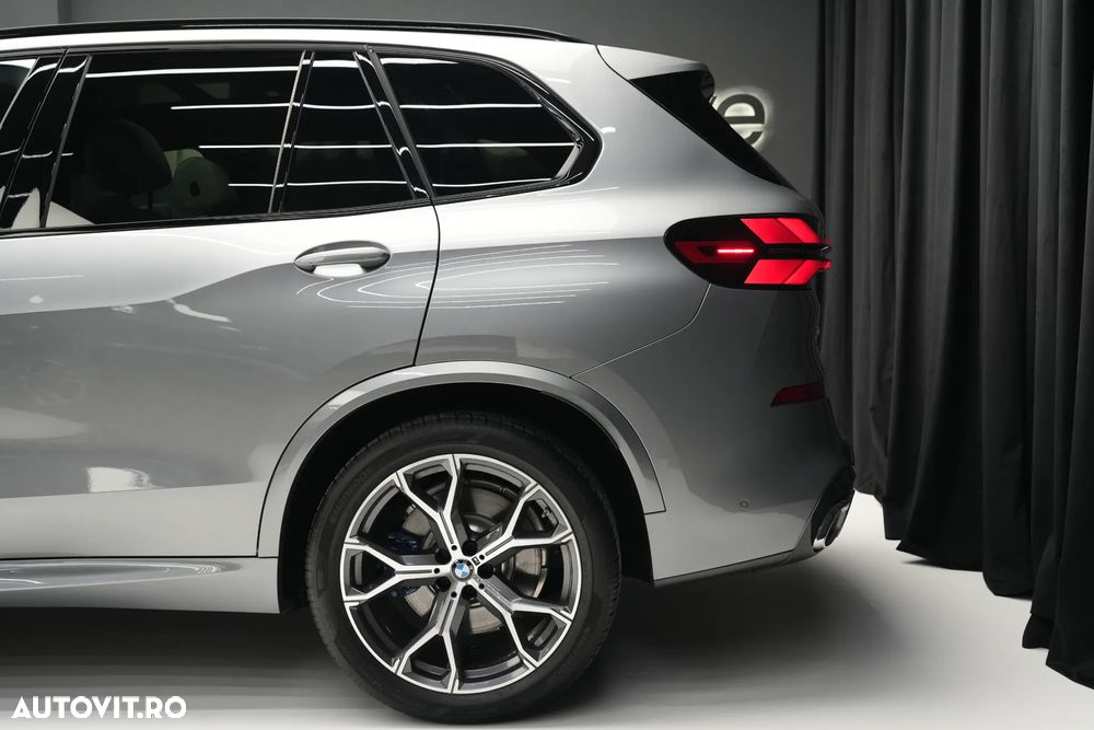 BMW X5 M M60i xDrive AT MHEV - 14