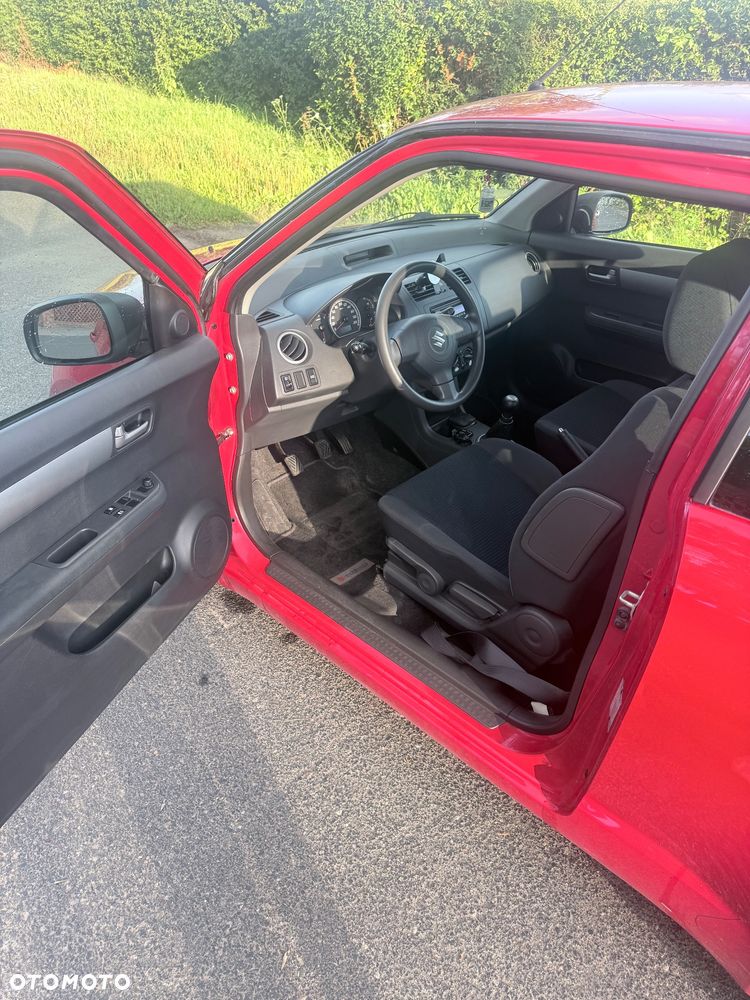 Suzuki Swift - 9
