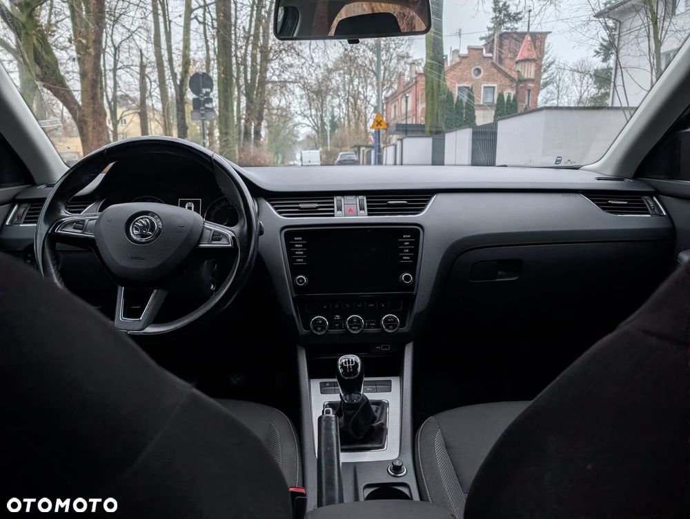 Skoda Octavia 1.6 TDI Ambition - 12