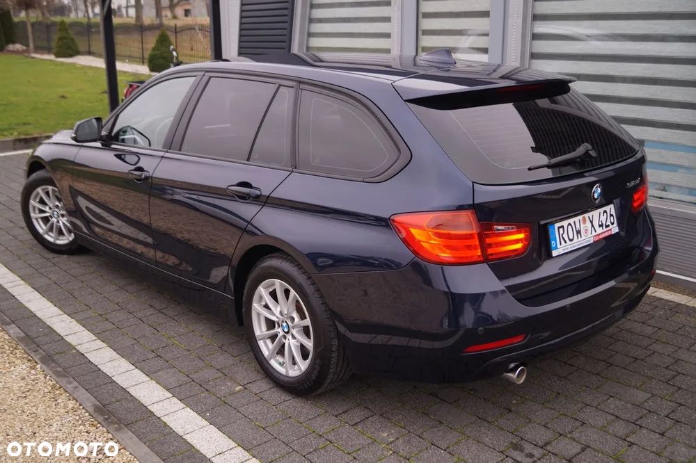 BMW Seria 3 318d DPF Edition Exclusive - 10