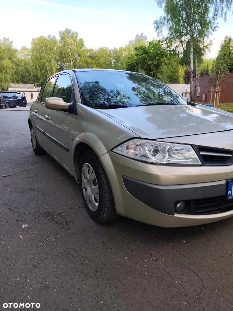 Renault Megane 1.5 dCi Confort Dynamique - 6